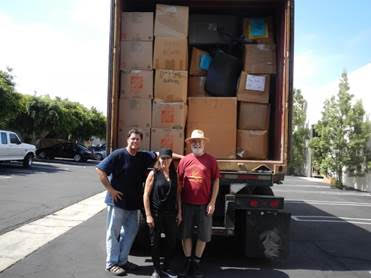 Rob, Etti and Jeff Loading at Stussy in California 