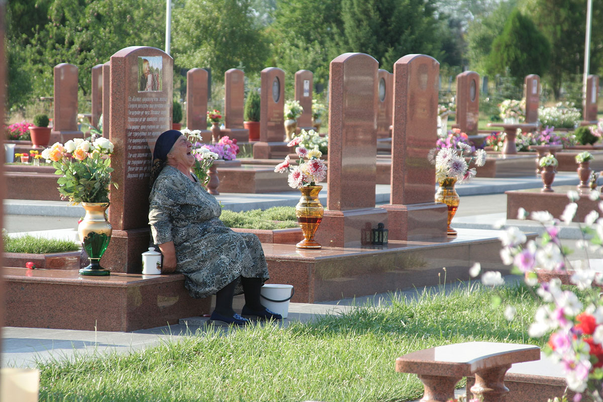 Beslan Memorial Woman Crying